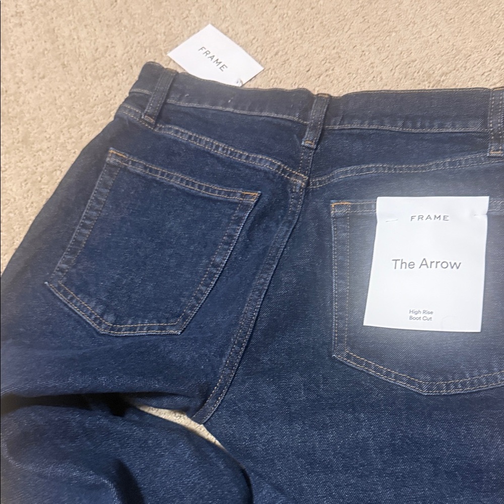 NWT Frame The Arrow jeans - Picture 4 of 5